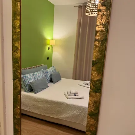 לינה וארוחת בוקר Lumia סירקוזה