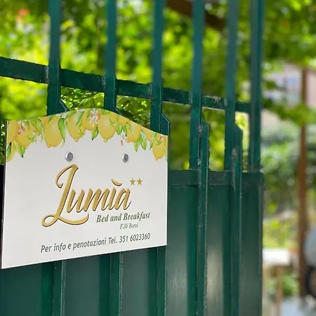 Lumia Bed & Breakfast *